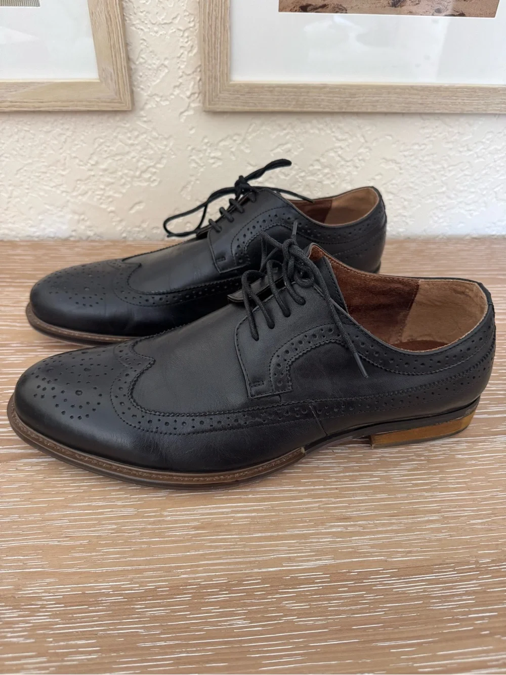 Steve Madden Black Leather Brogue Lace-Up Oxfords